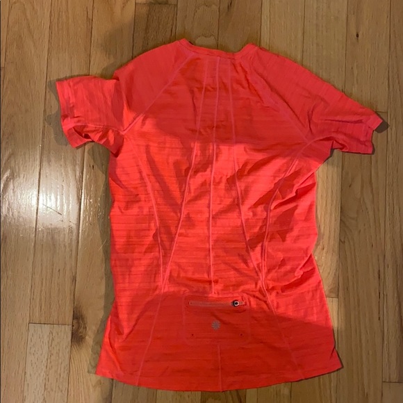 Athleta small medium orange Pacifica top rashguard - Picture 2 of 5